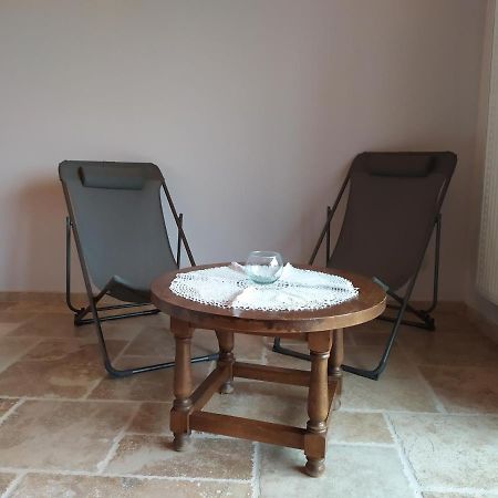 Limone Vallée Bed and Breakfast Montrigaud Exterior foto